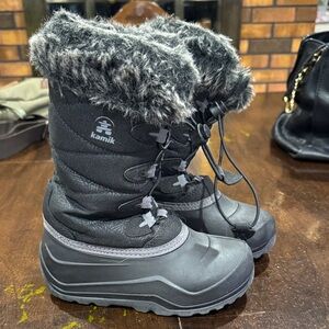 Kamik Charcoal Snow Boots with Plush Fur